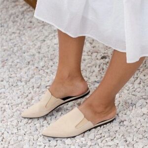 Jenni Kayne cream leather mules